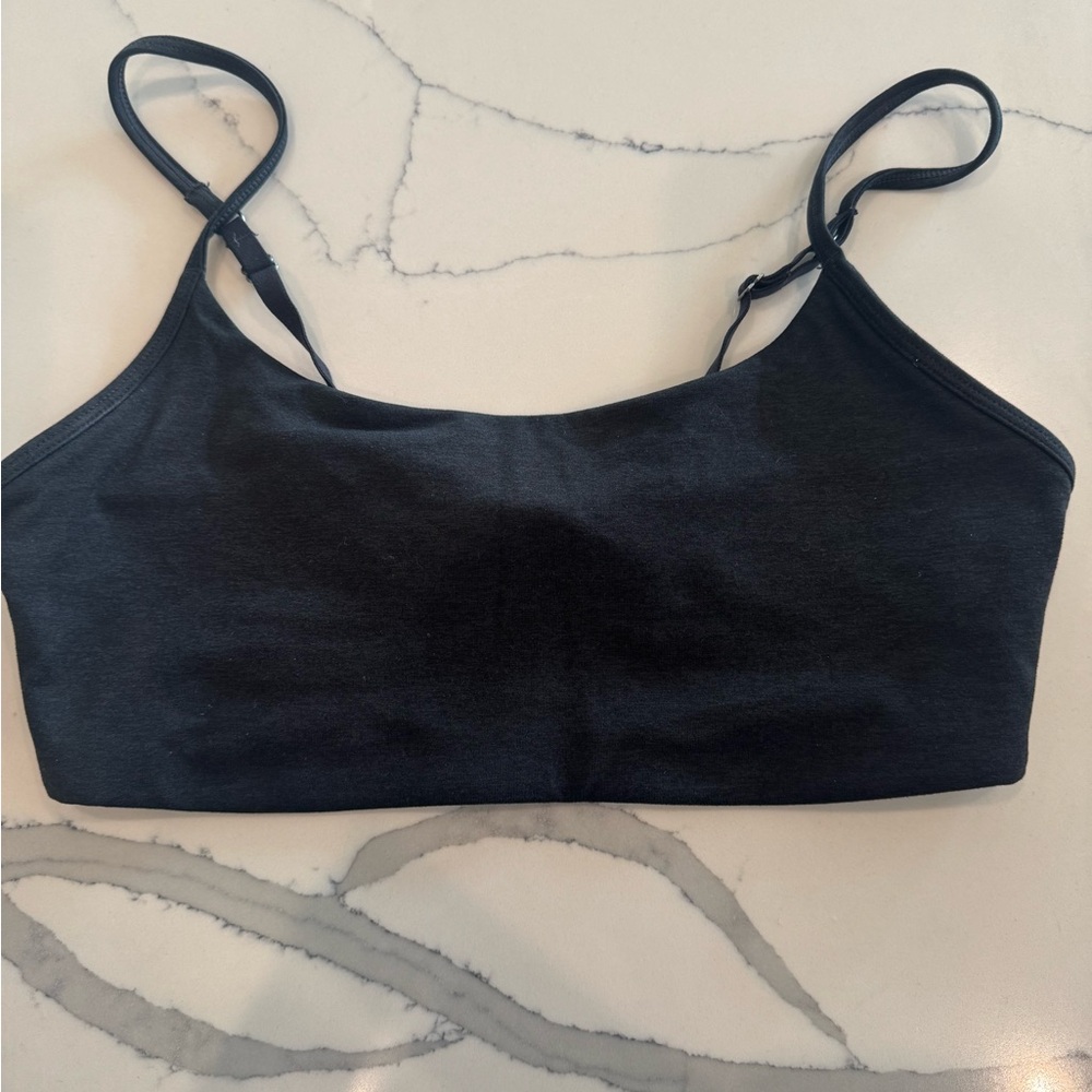 Vuori Black Halo Bralette with Adjustable Straps - Size L